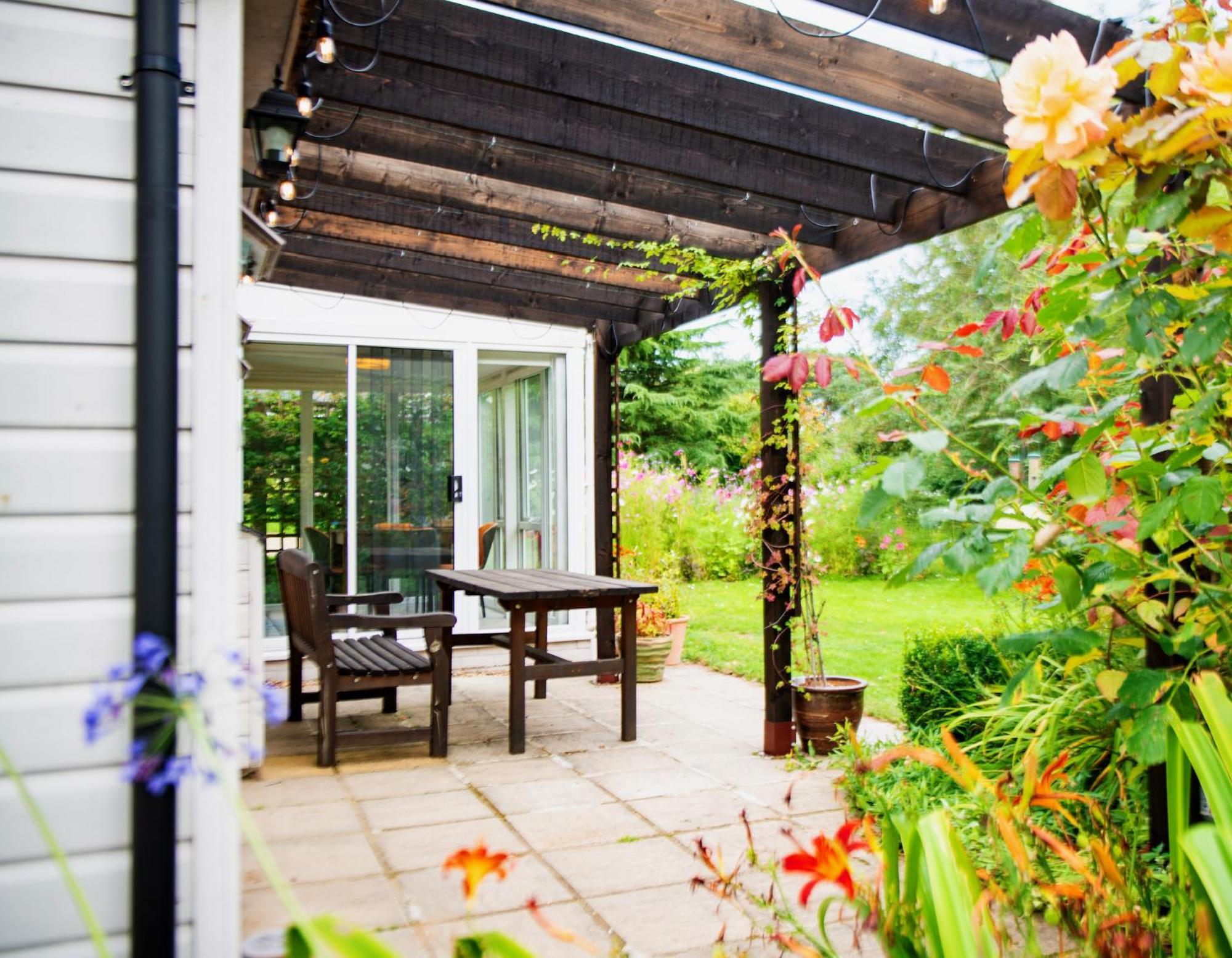 Peaceful, Country Setting In Suffolk, Near Coast *